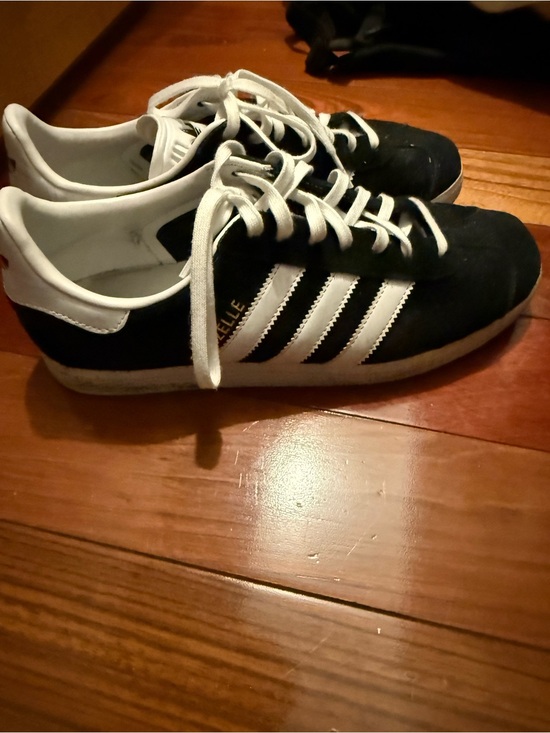 adidas Shoes - Women’s adidas black gazelle sneakers size 8